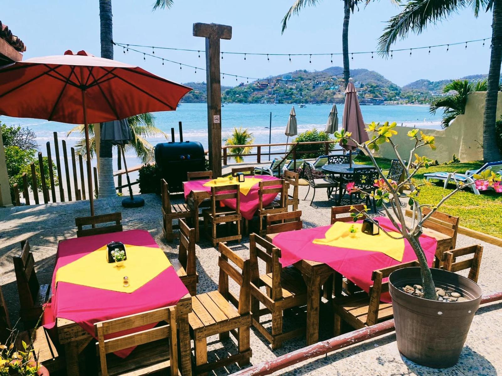 Villas Miramar Zihuatanejo Buitenkant foto